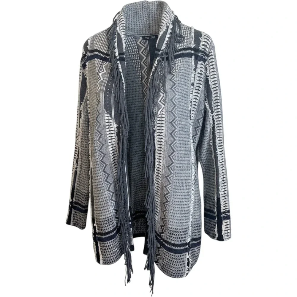 Nic + Zoe Womens Cardigan Sweater Sz M Gray Aztec Open Front Fringe Trim‎